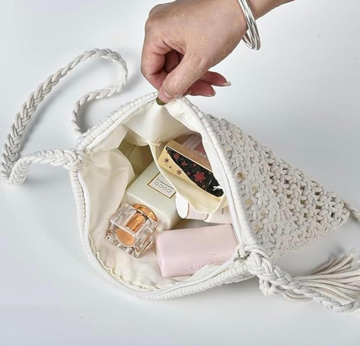 Dealmo Macrame Sling Bag – Handmade Crossbody Purse for Women (Off-White